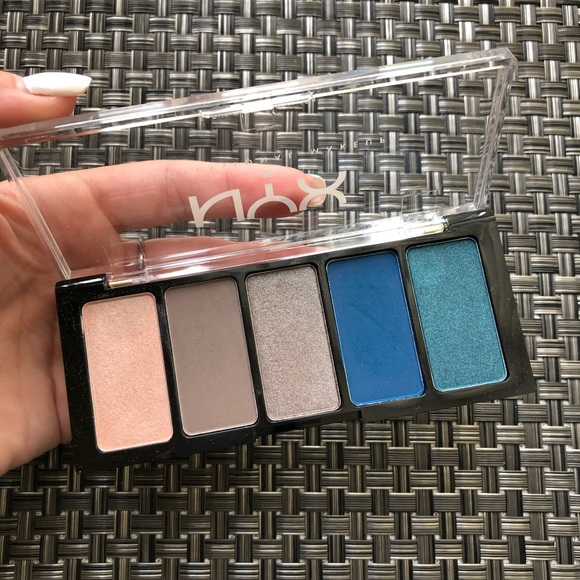 NYX Other - NYX eyeshadow palette